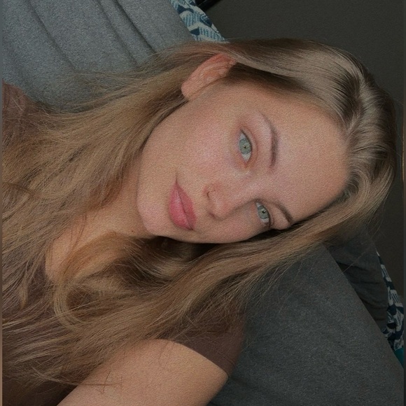 juliannaraee_